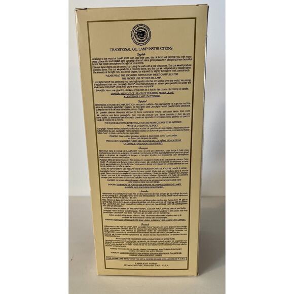 Vintage Lamplight Farms Clear Glass Hurricane Oil Lamp Green‎ Base-NEW - Picture 7 of 8